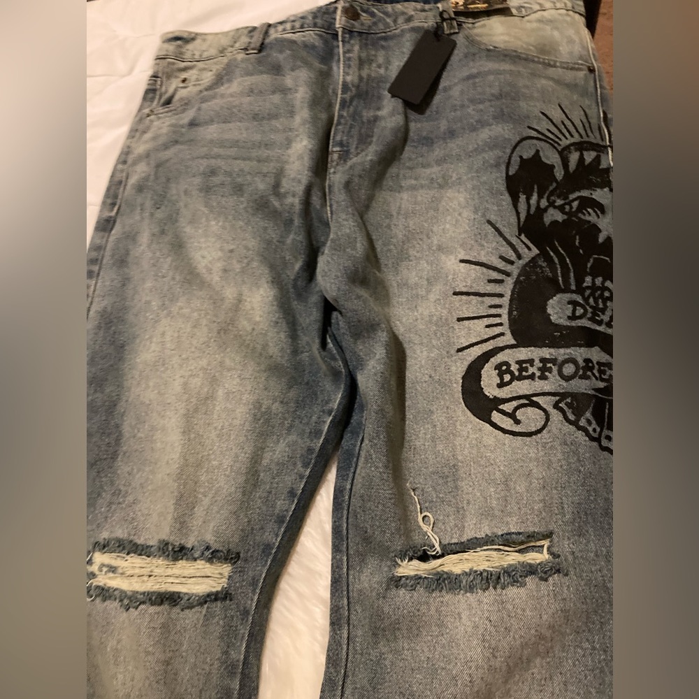 Men EdHardy Jeans size 42